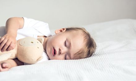 Avantages et inconvénients des oreillers pour bébés