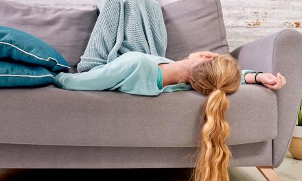 Quelle est l’importance de la posture du corps pendant le sommeil