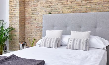 Cabeceros premium: los mejores tejidos para tu habitación