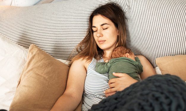 Qué hacer para dormir después del parto: 7 consejos