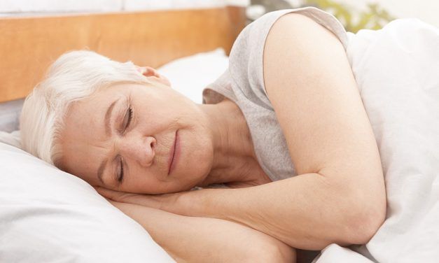Síndrome de la fase adelantada del sueño: cómo afecta al descanso de la tercera edad