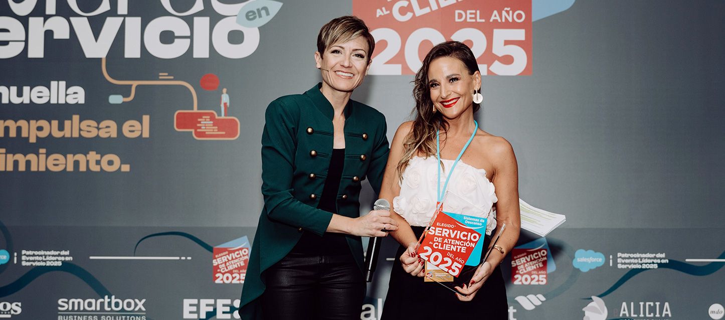 Maxcolchon recibe el Premio al Servicio de Atención al Cliente 2025