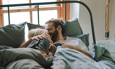 O sexo para dormir: os benefícios de fazer amor para conciliar o sono
