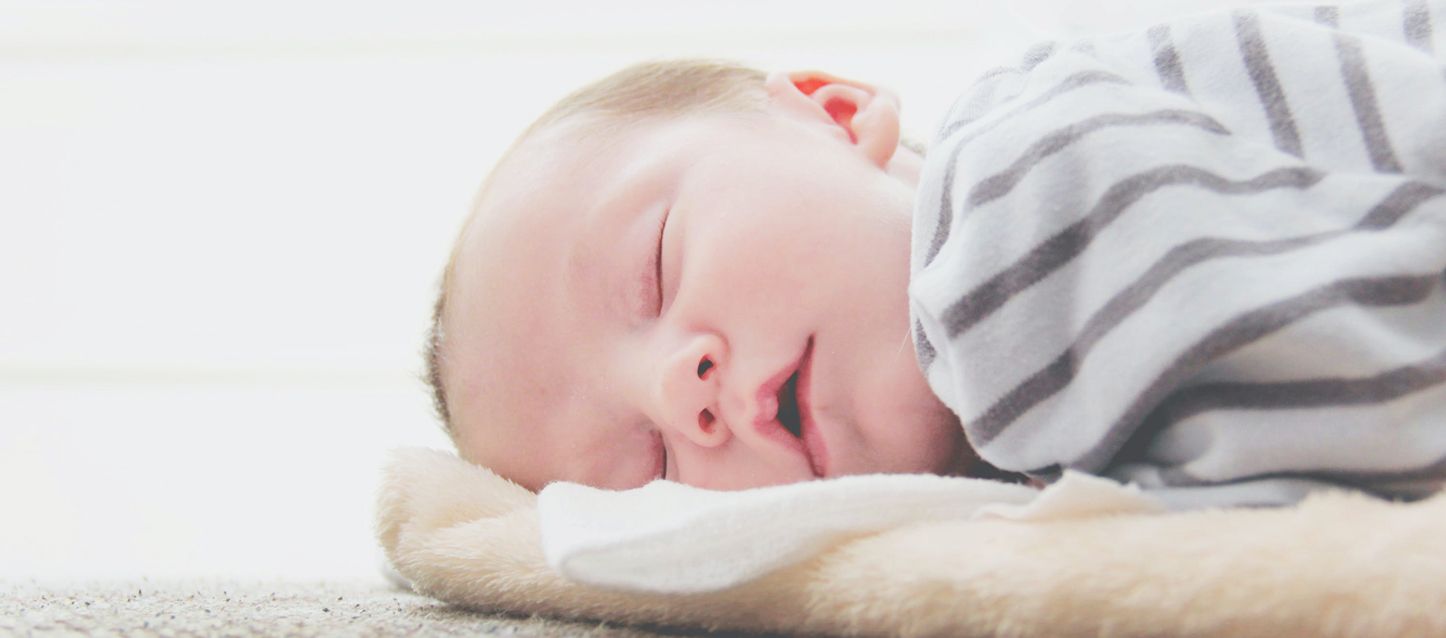 Adormecer o seu Bebé no Verão ou Com Calor: 9 Conselhos